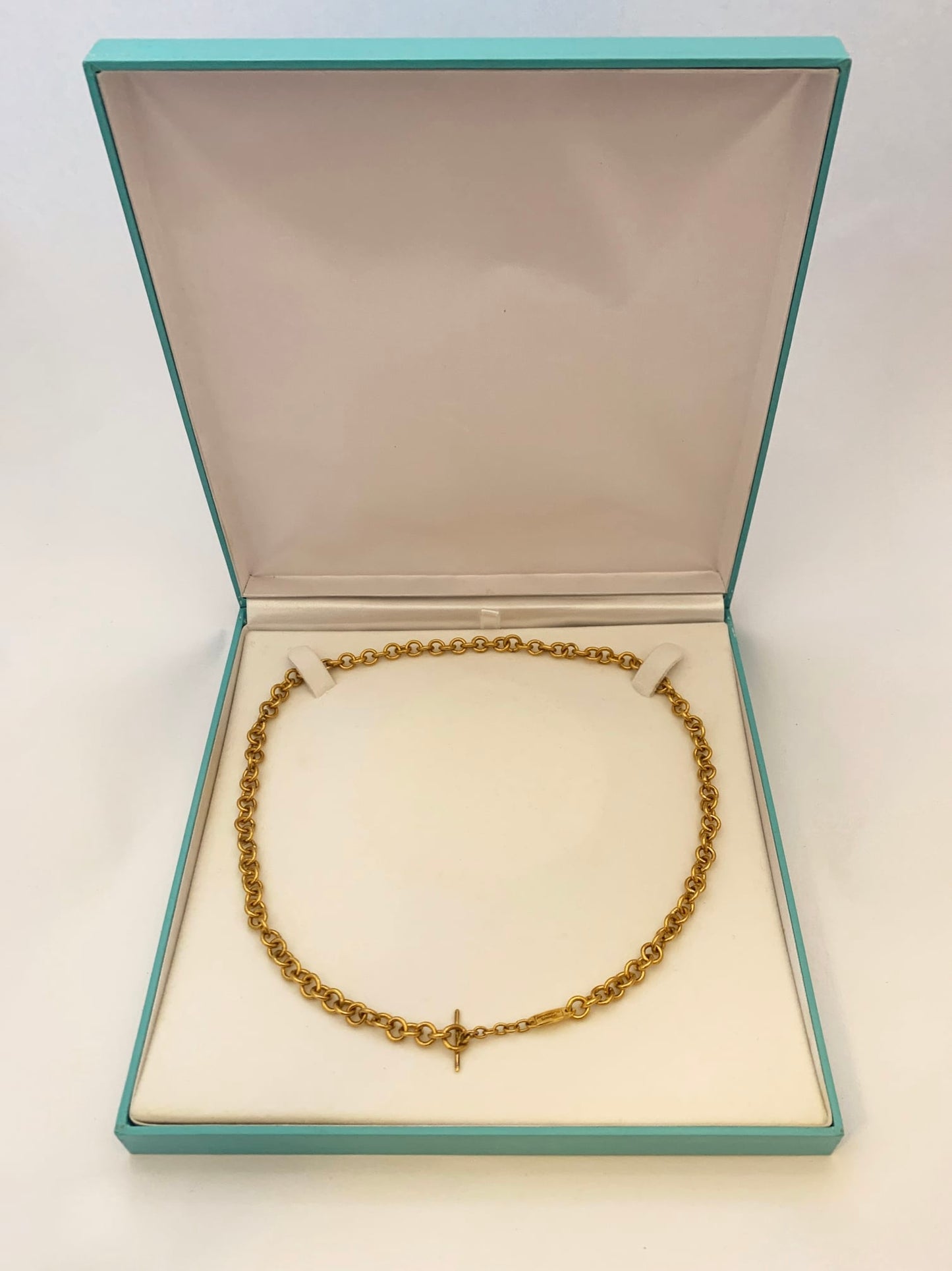 24ct Gold T-Bar Chain